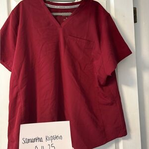 Fabletics 3X Wine One Pocket Top